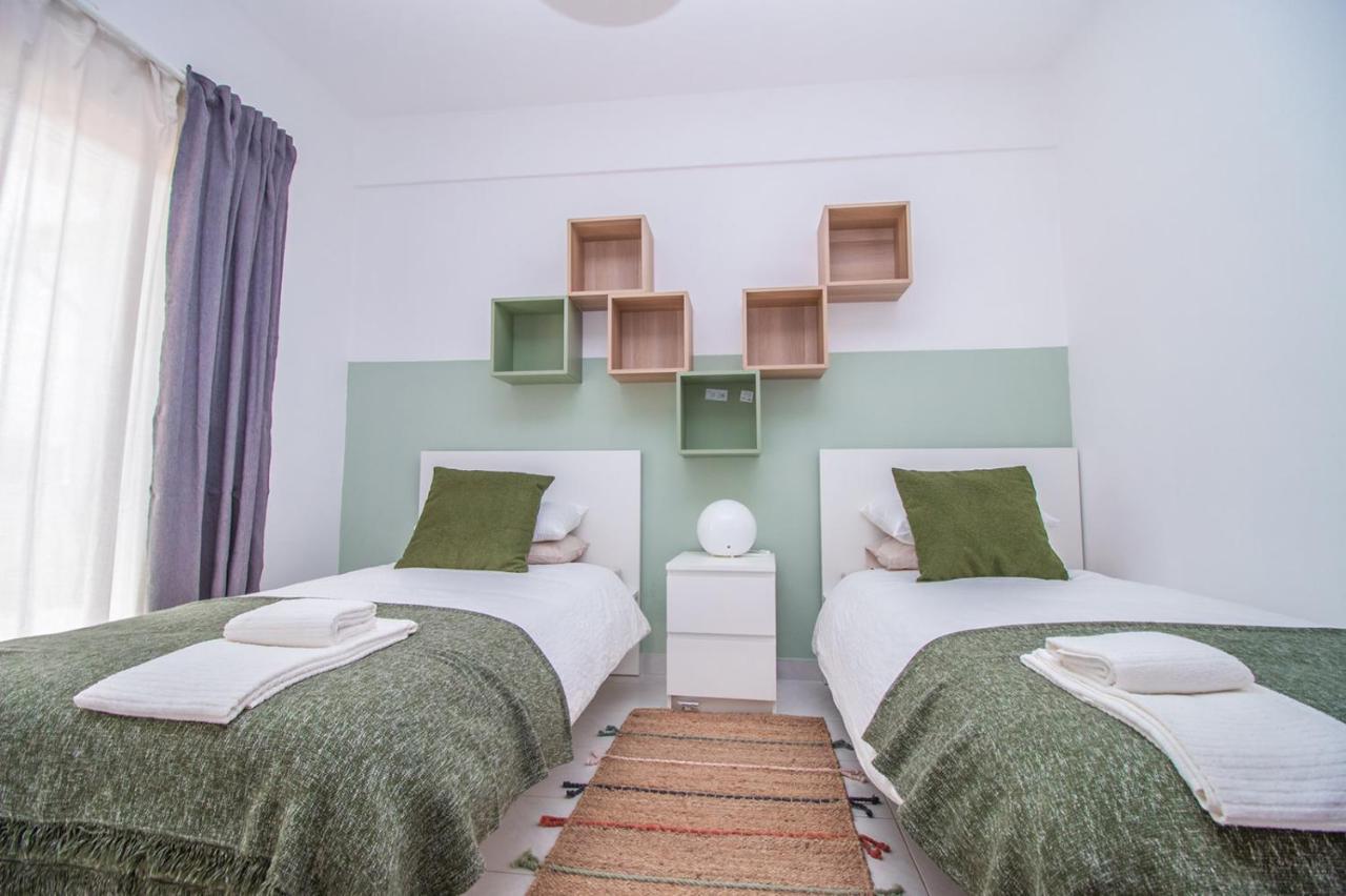 Close To Golf, Beaches, Quinta Lago, Vale Lobo, Quarteira And Vilamoura Villa Quinta do Lago